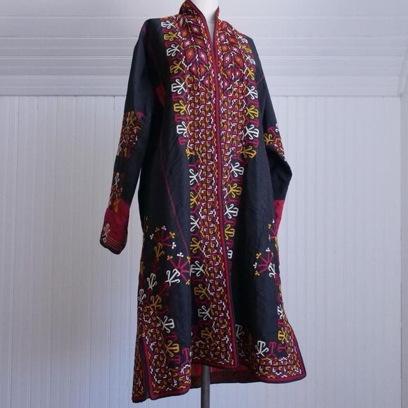 Stunning vintage Turkmen Chodor tribe handmade robe/jacket/duster - Picture 6 of 12